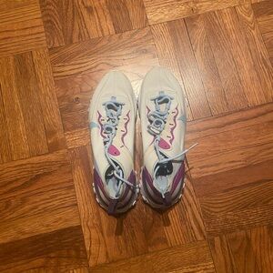 Stylish Nike Sneakers with Pink and Purple Accents